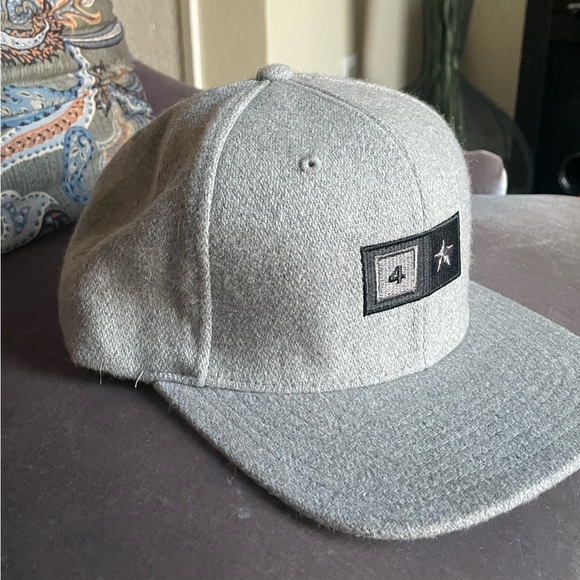 4 Star adjustable hat - Picture 2 of 4